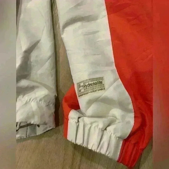 The North Face Windbreaker  women Small - Picture 5 of 14